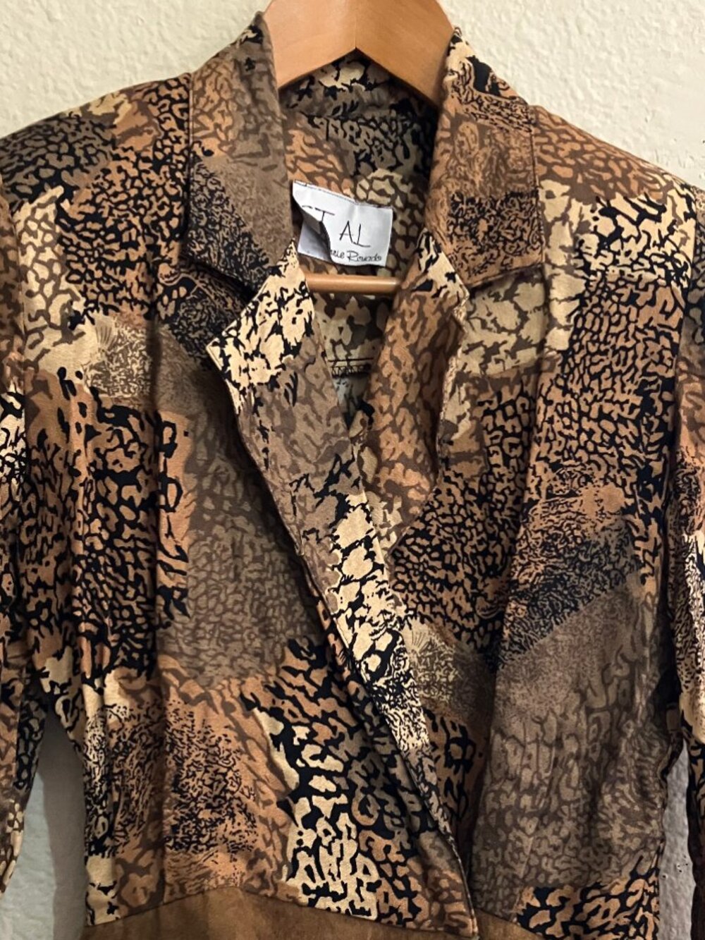 ET AL Ronnie Rosado Vintage Animal Print Long Sleeve Luxury Blouse Size 4